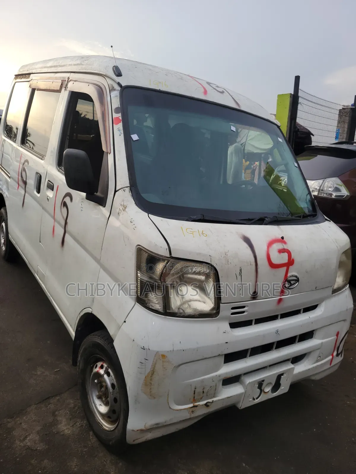 Suzuki APV Minibus 2012 White