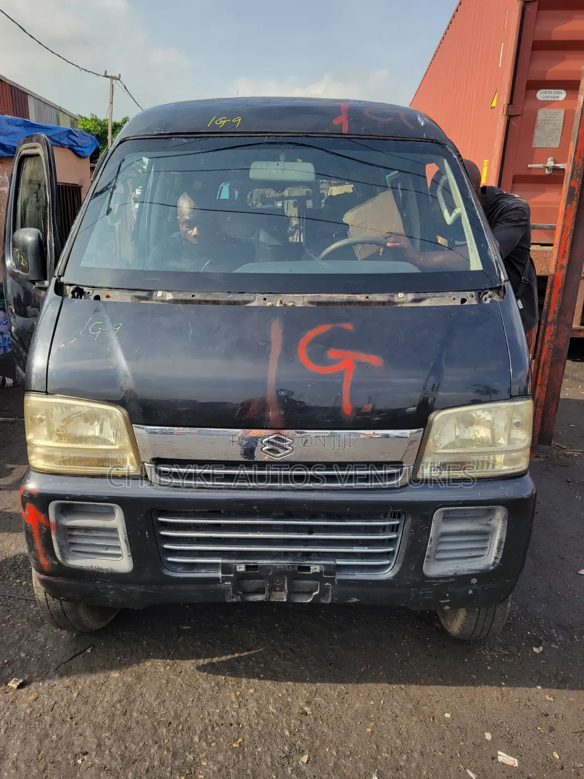 Suzuki APV Minibus 2012 White