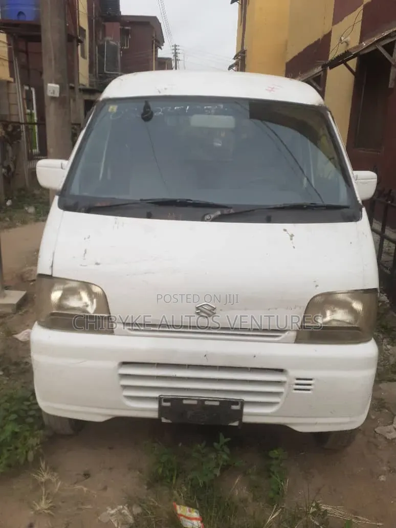 Suzuki APV Minibus 2012 White