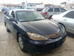 Toyota Camry 2004 Blue