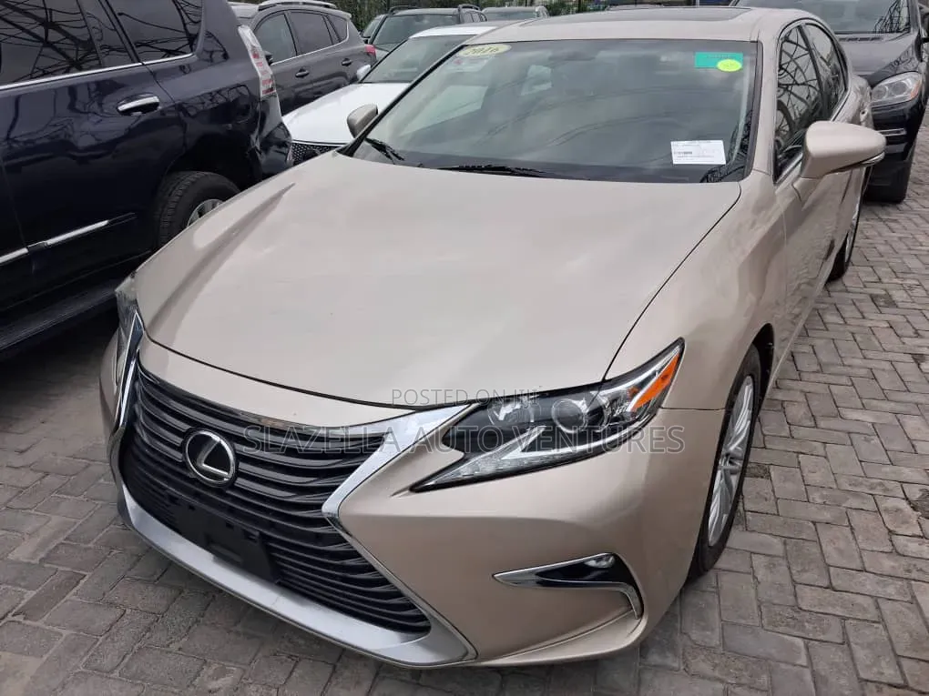 Lexus ES 2016 Gold