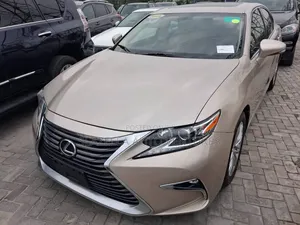 Lexus ES 2016 Gold