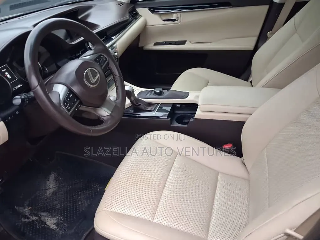 Lexus ES 2016 Gold
