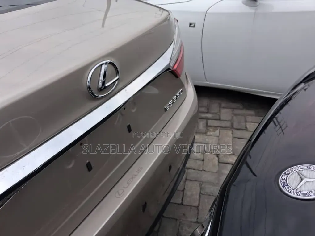 Lexus ES 2016 Gold