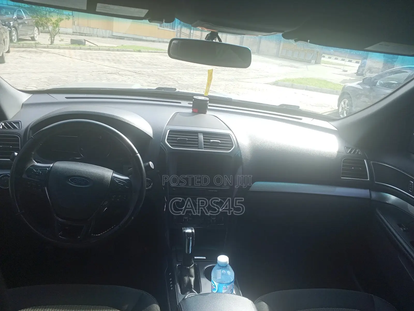 Ford Explorer 2016 Silver