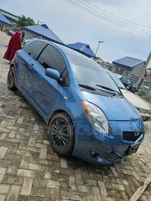 Toyota Yaris 2009 Blue
