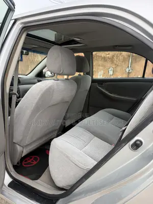 Toyota Corolla LE 2007 Silver