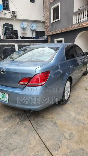 Toyota Avalon 2009 Blue