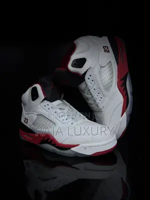 AIR JORDAN 5 RETRO - Fire Red 2020