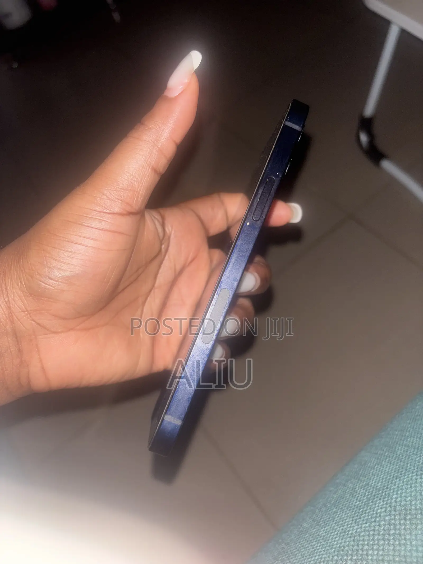 Apple iPhone 12 64 GB Blue