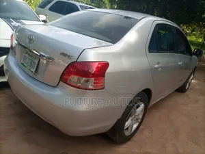 Toyota Yaris 2008 Silver