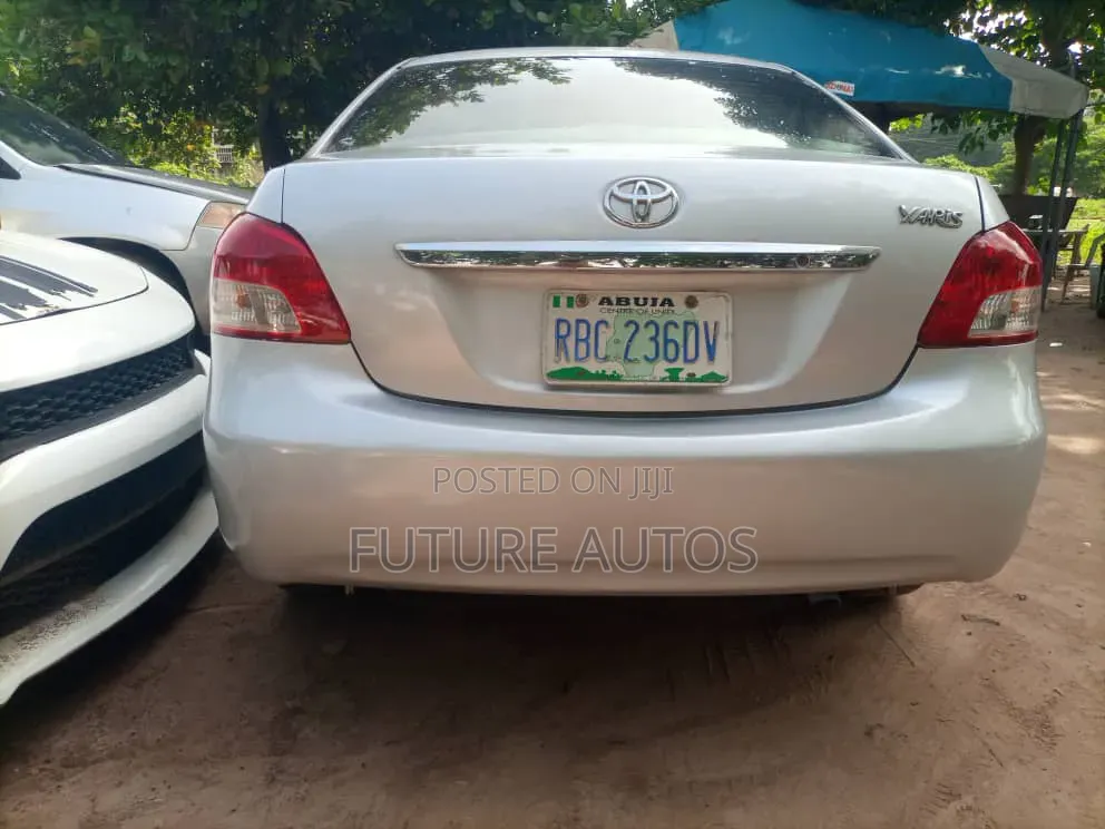 Toyota Yaris 2008 Silver