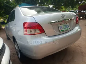 Toyota Yaris 2008 Silver