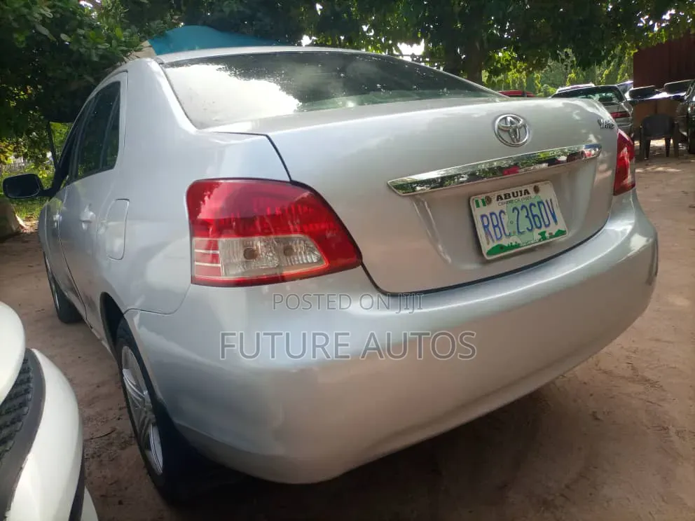 Toyota Yaris 2008 Silver