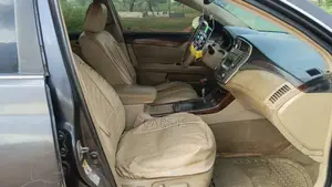 Toyota Avalon 2011 Gray