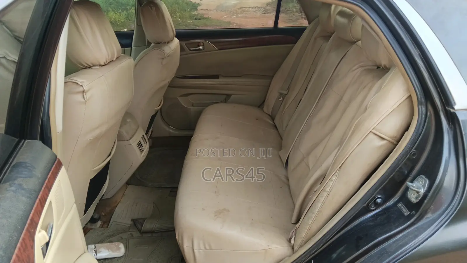 Toyota Avalon 2011 Gray