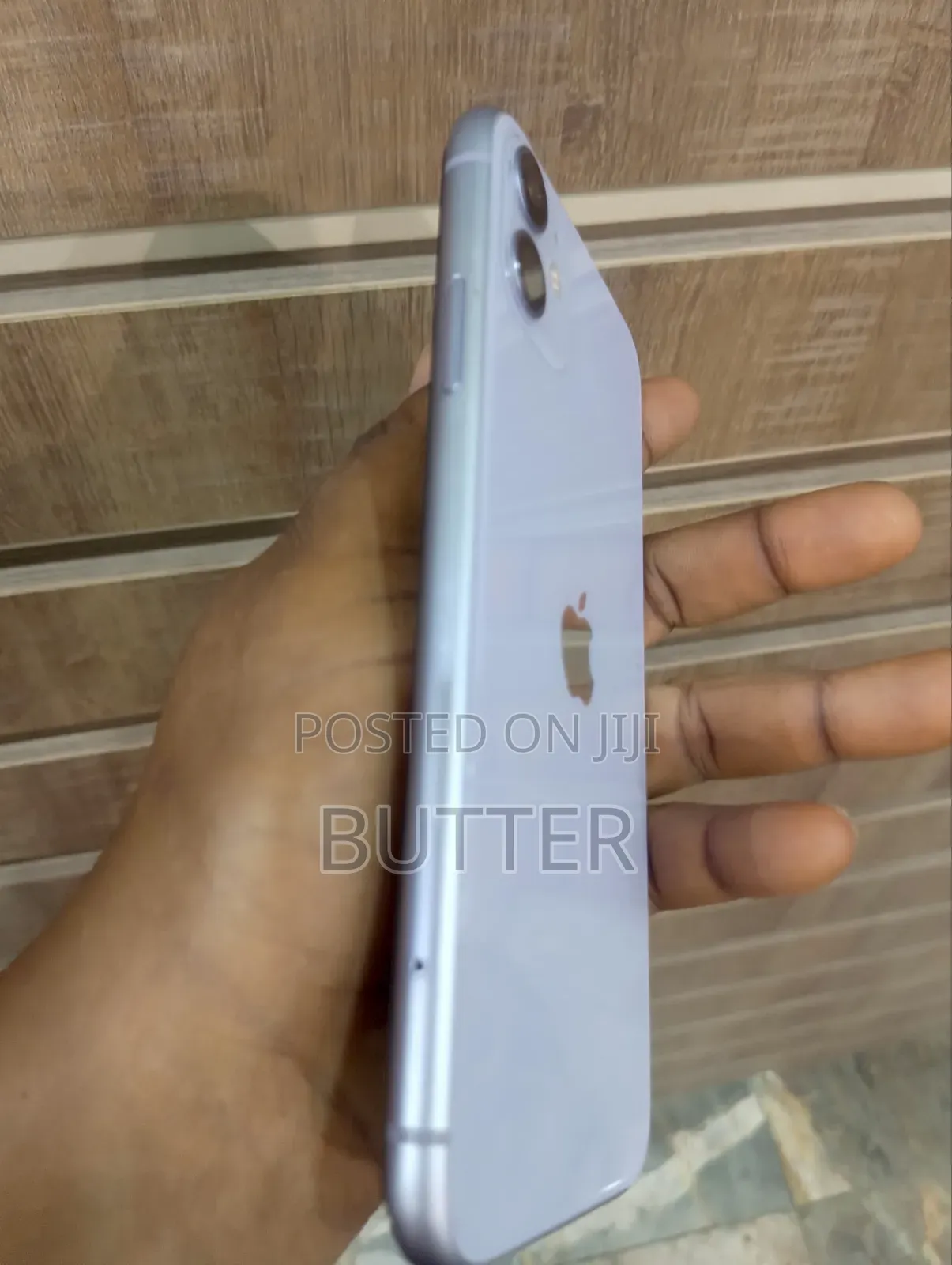 Apple iPhone 11 64 GB Purple