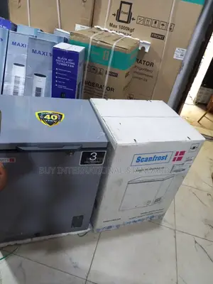 SCANFROST Chest Freezer for Home Grocery Organisation
