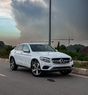 Mercedes-Benz GLC-Class 2017 White