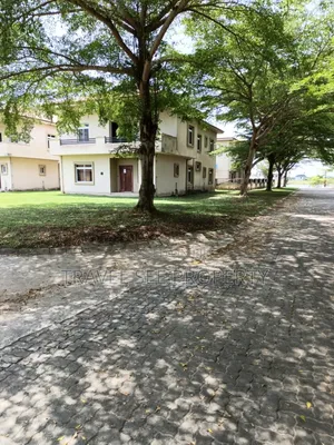 4bdrm Duplex in Adevis Estate, Bogije for sale
