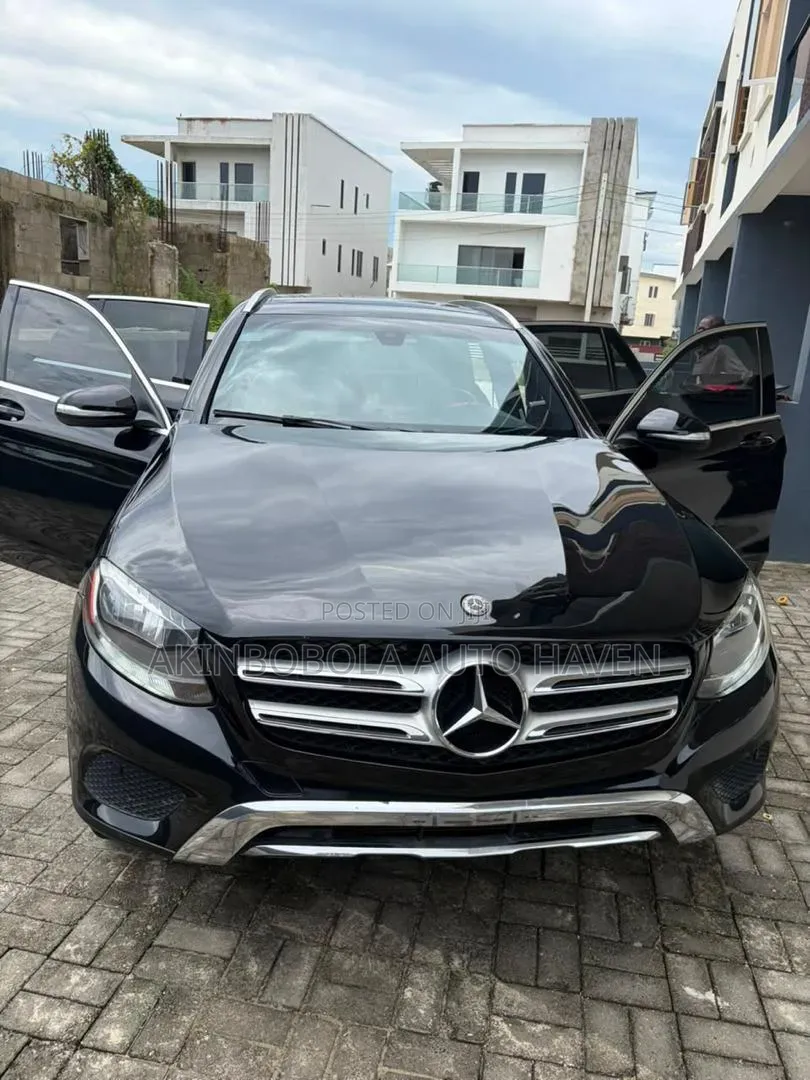Mercedes-Benz GLC-Class 2017 Black