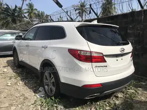 Hyundai Santa Fe Limited AWD 2016 White