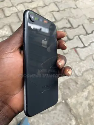 Apple iPhone XR 64 GB Black