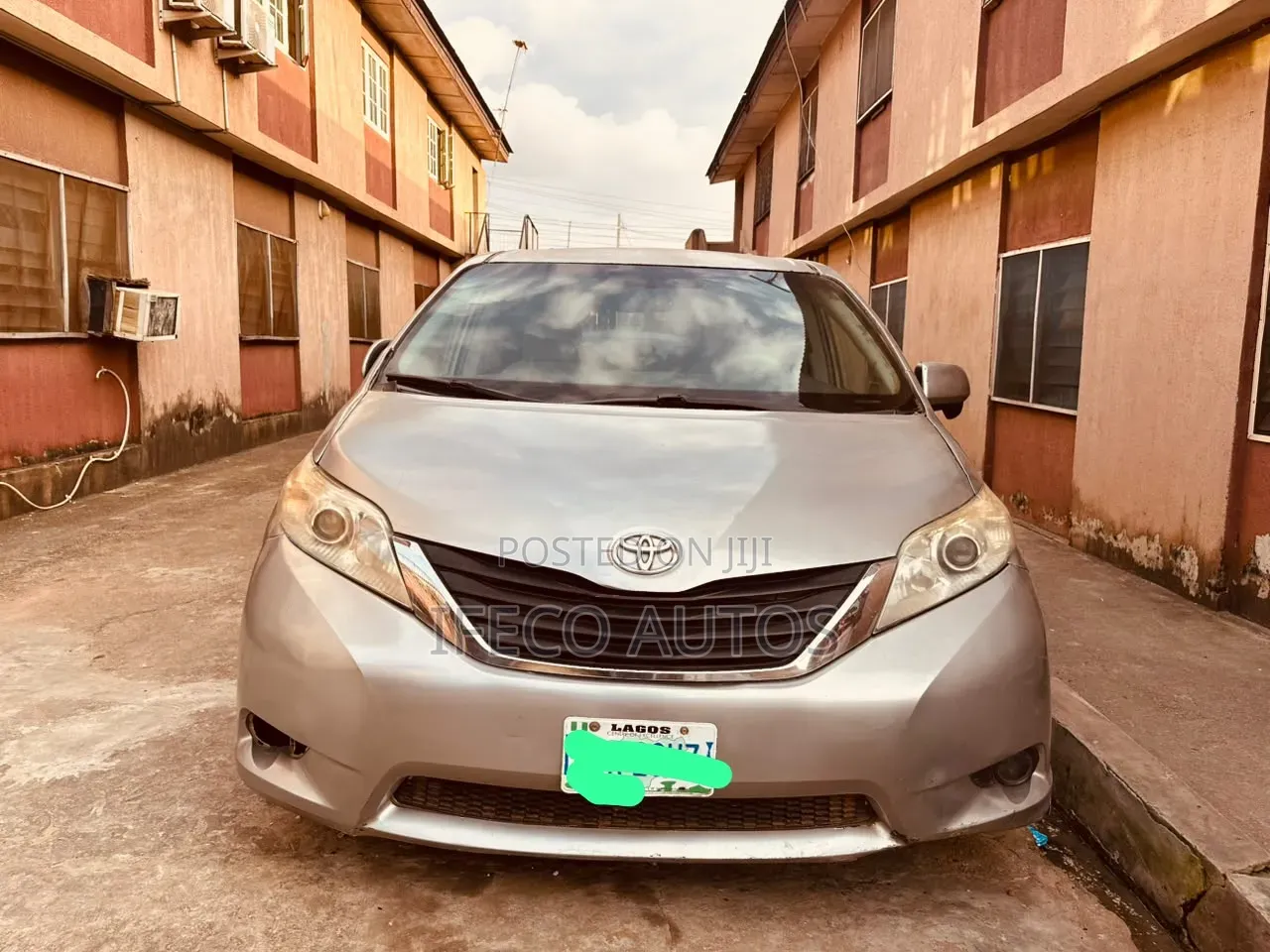 Toyota Sienna 2014 Gray
