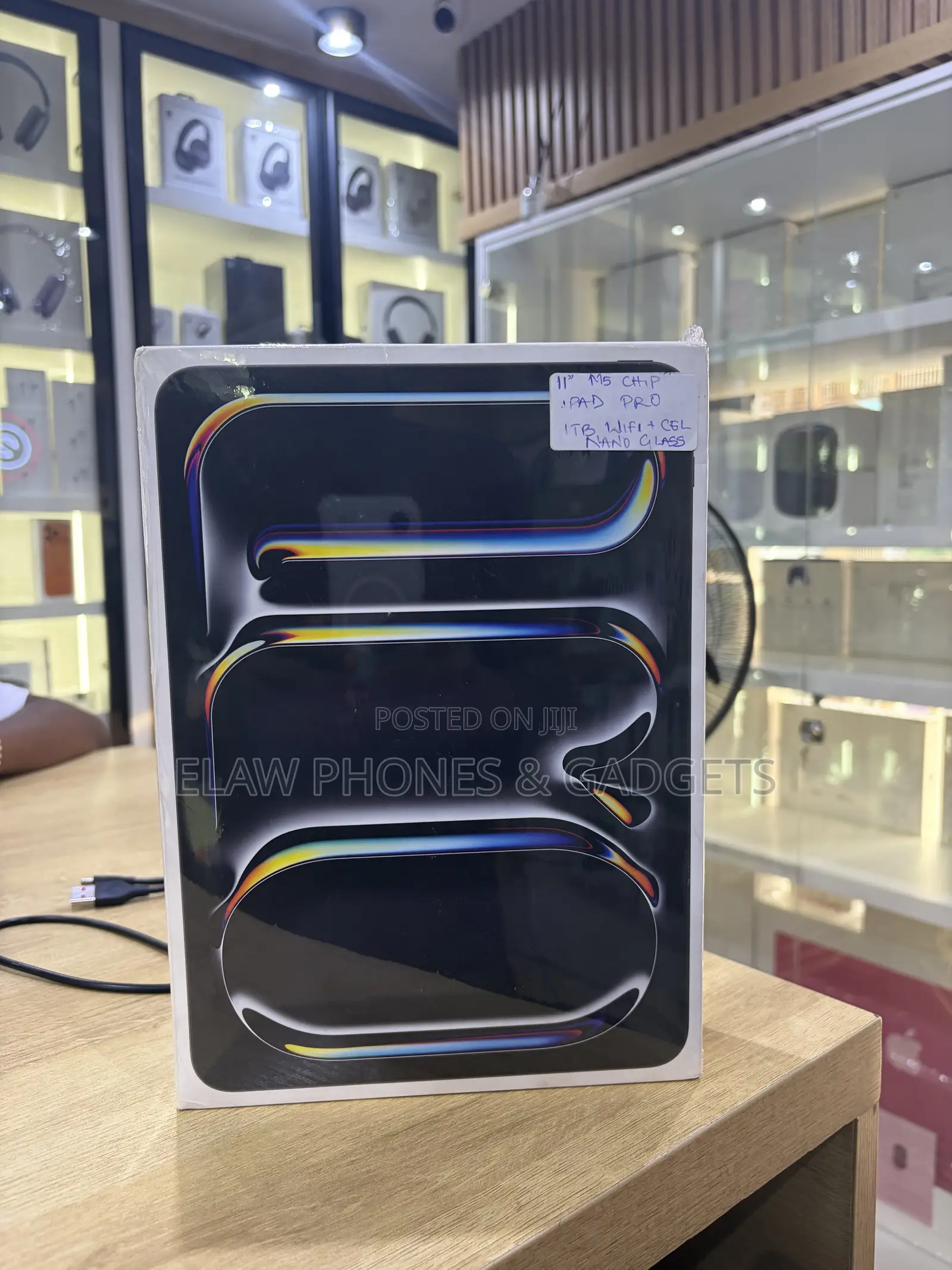 New Apple iPad Pro 11 (2025) 1 TB