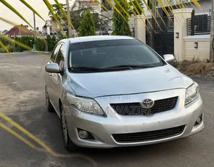 Toyota Corolla 2010 Silver