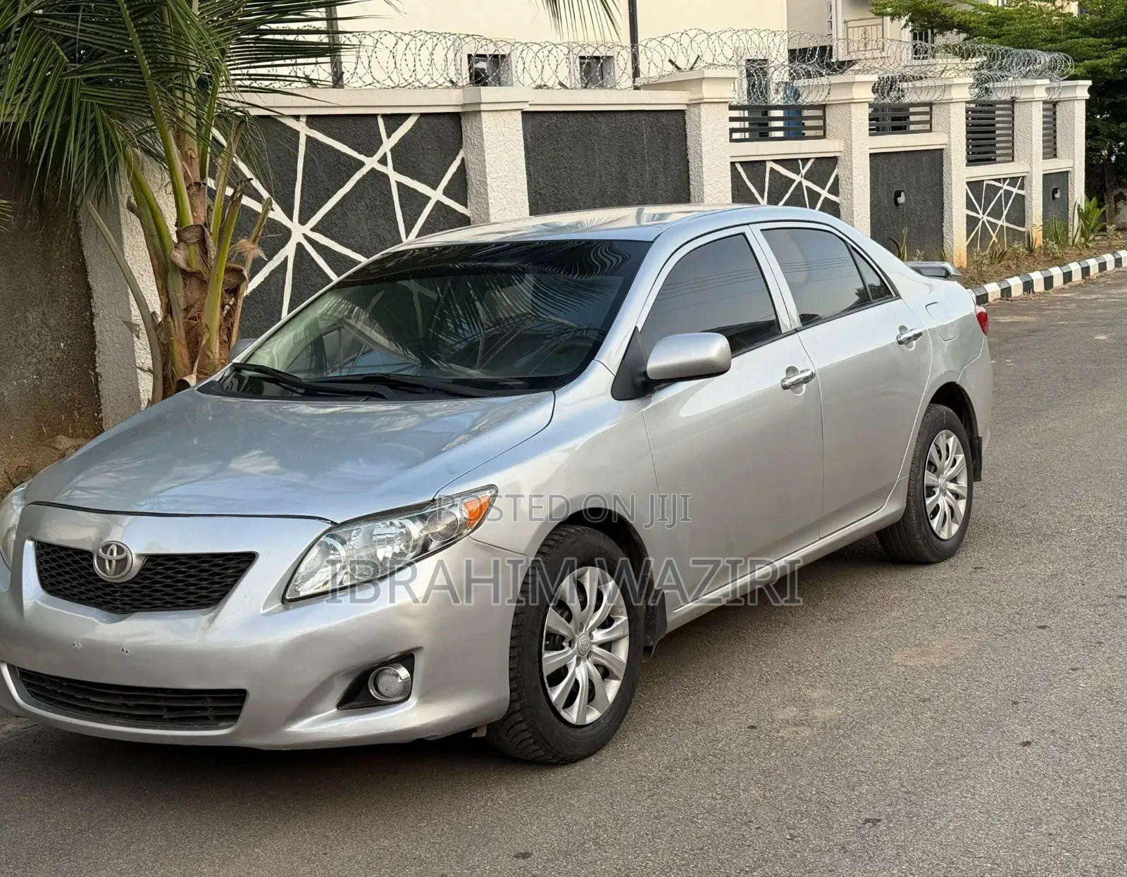 Toyota Corolla 2010 Silver