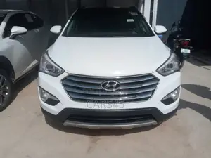Hyundai Santa Fe 2015 White
