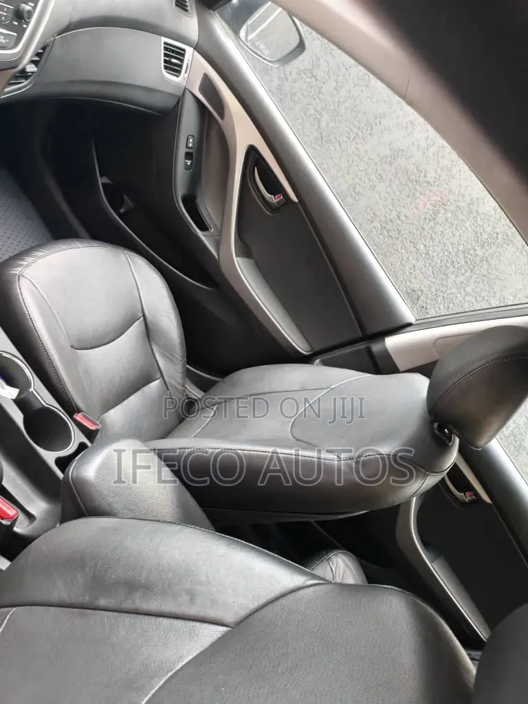 Hyundai Elantra 2013 Gray