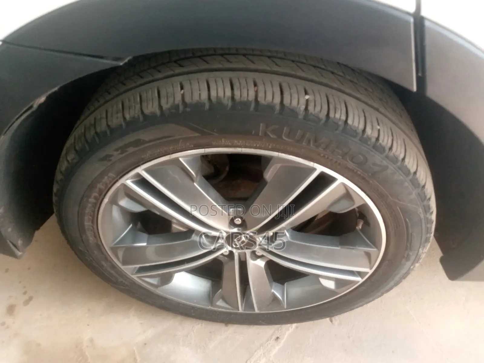 Hyundai Santa Fe 2015 White
