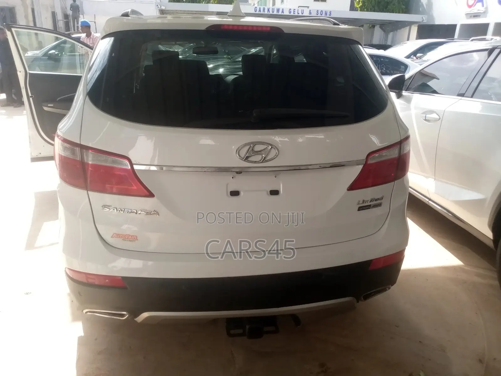 Hyundai Santa Fe 2015 White