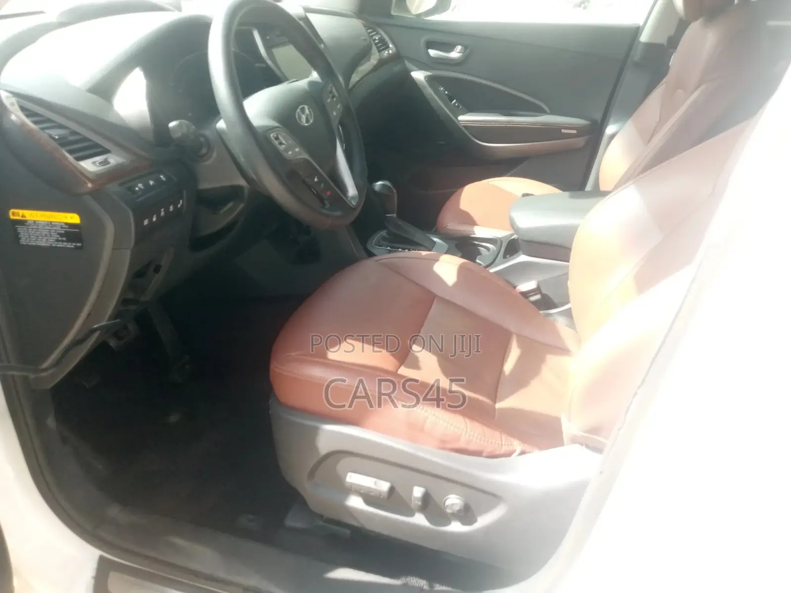 Hyundai Santa Fe 2015 White