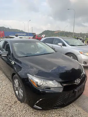 Toyota Camry 2016 Black