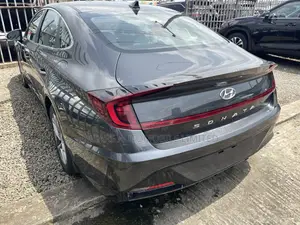 Hyundai Sonata SE 2021 Gray
