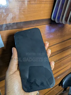 Apple iPhone 15 128 GB Black