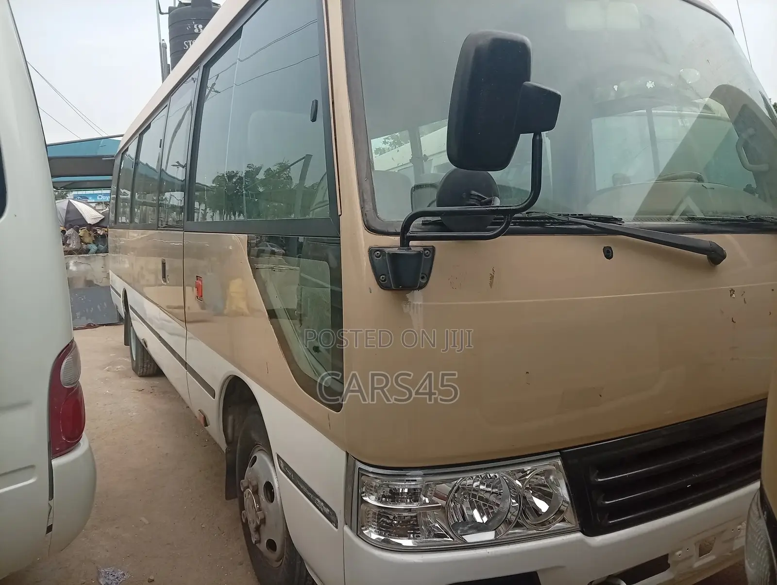 Toyota Coaster 2017 Gold