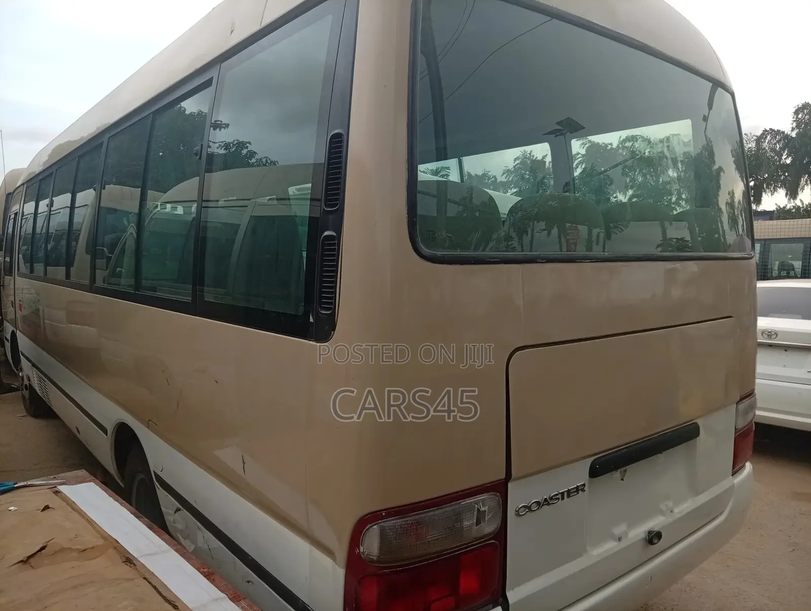 Toyota Coaster 2017 Gold