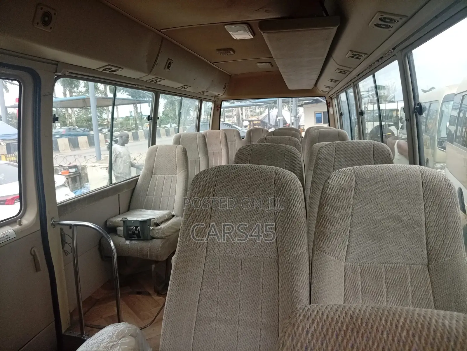 Toyota Coaster 2017 Gold