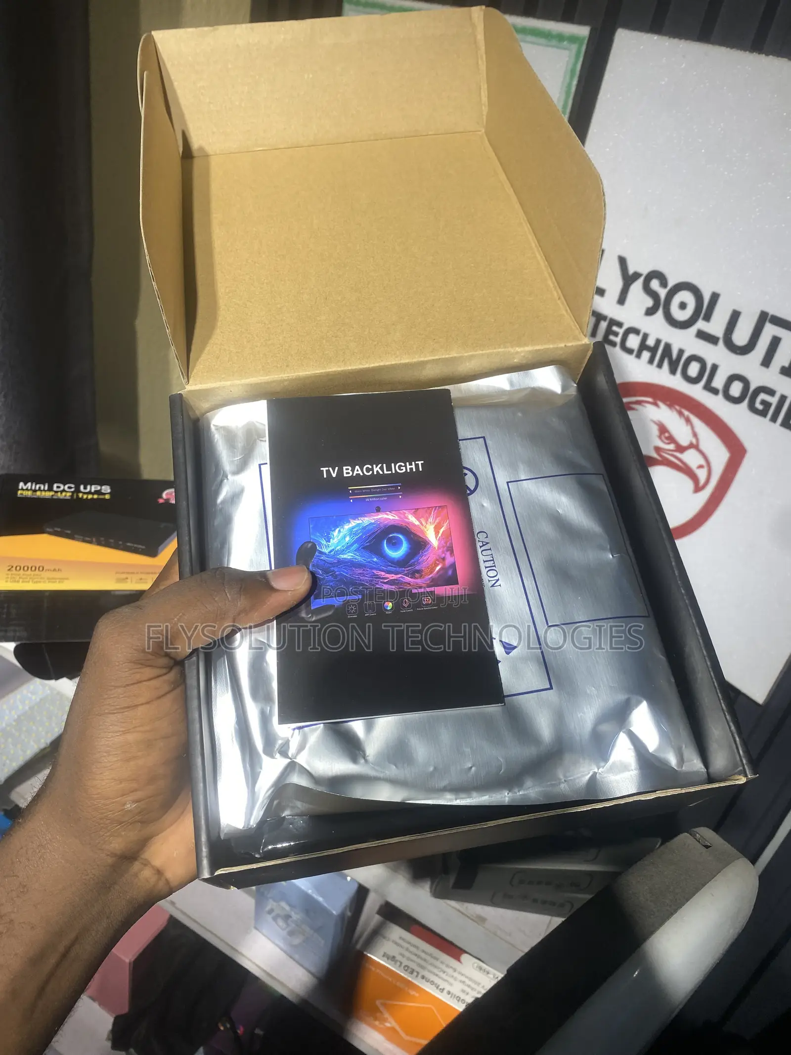 RGBIC Smart TV Backlight Kit With a Screen Sync Camera