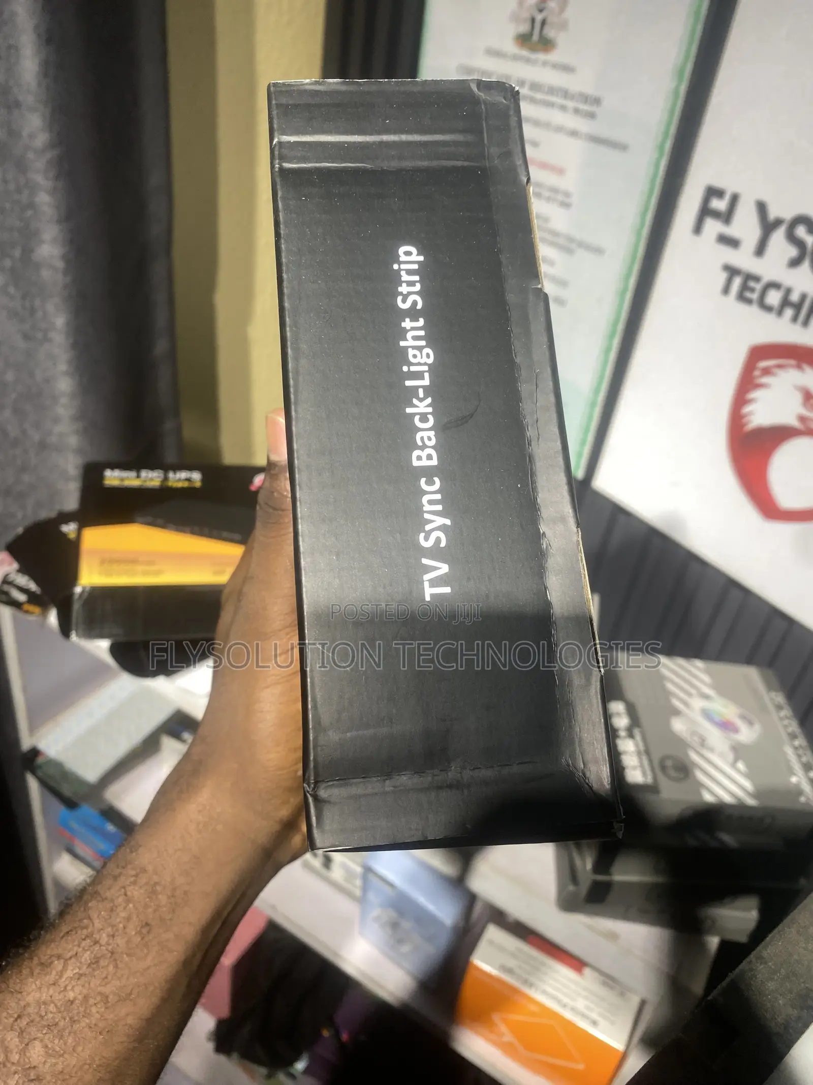 RGBIC Smart TV Backlight Kit With a Screen Sync Camera