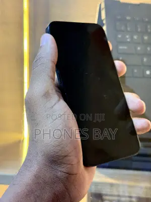 Apple iPhone 13 128 GB Black