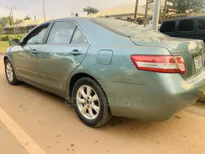 Toyota Camry 2011 Green