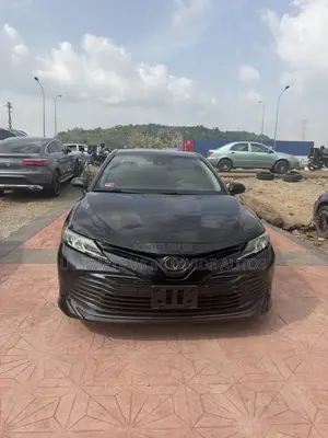 Toyota Camry 2019 Black