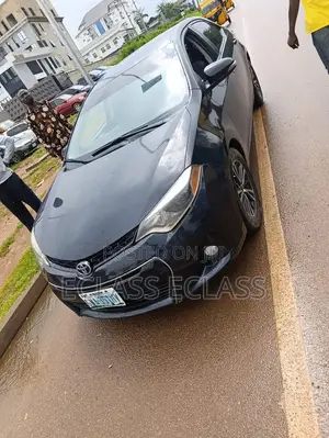 Toyota Corolla 2015 Black
