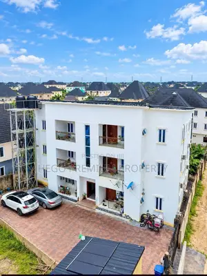 2bdrm Block of Flats in Sars Estate, Obio-Akpor for sale