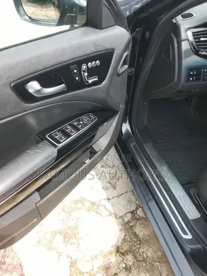 Kia Quoris 2018 Black